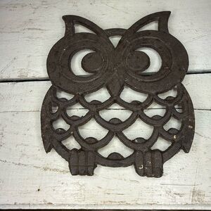 Vintage Cast Iron Owl Trivet 6.5” X 7.5” Black Metal Taiwan MCM County Kitchen